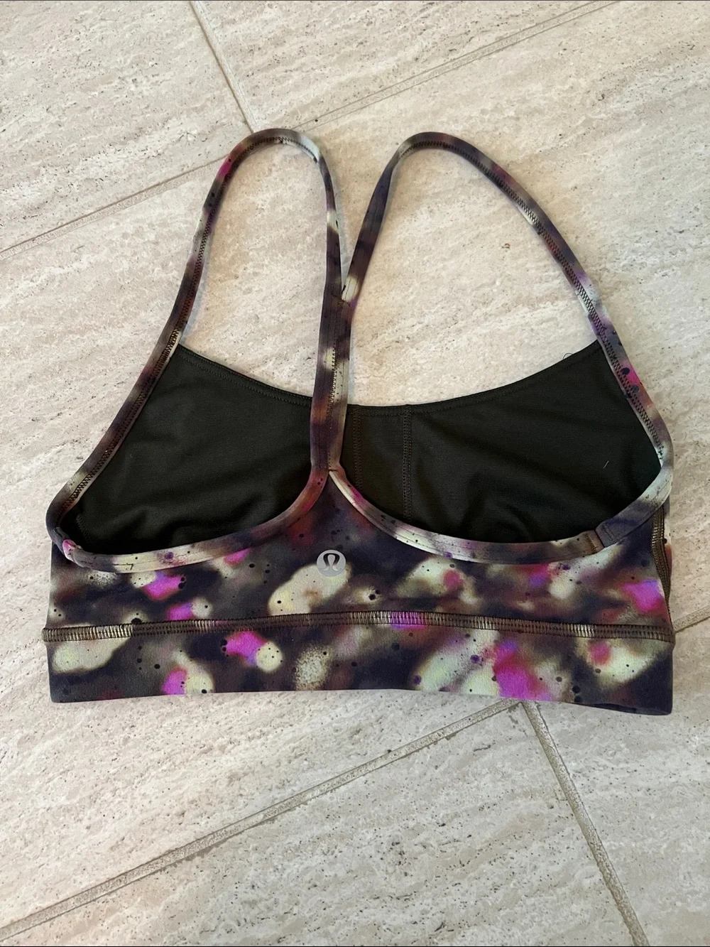 Lululemon Printed Strappy Sports Bra - Black & Pink